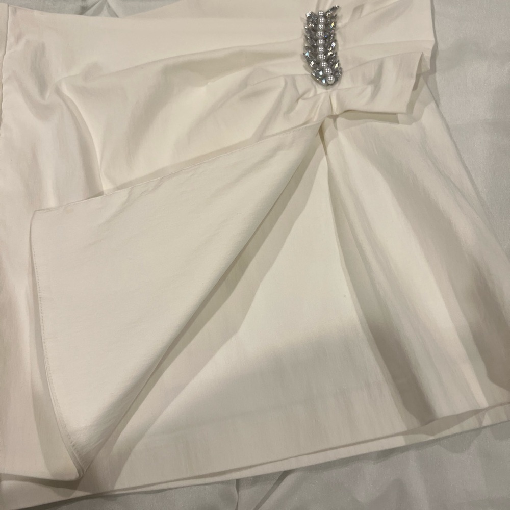 Zara white skirt with a Crystal size XS - Picture 5 of 10